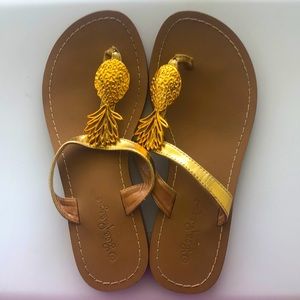 Lilly Pulitzer for Target Gold Pineapple Sandals 6
